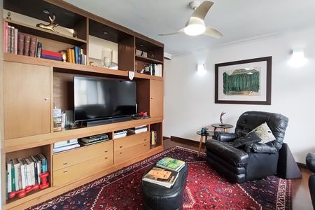 Apartamento à venda com 182m², 4 quartos e 1 vagaSala de TV