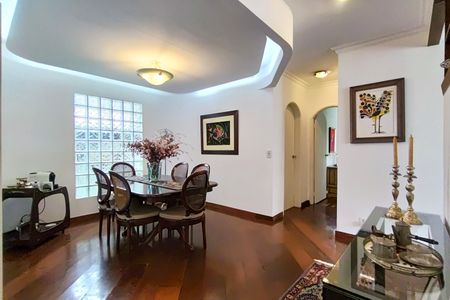 Apartamento à venda com 182m², 4 quartos e 1 vagaSala de Jantar