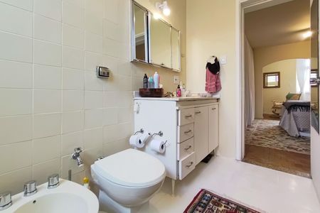 Apartamento à venda com 182m², 4 quartos e 1 vagaBanheiro da Suíte