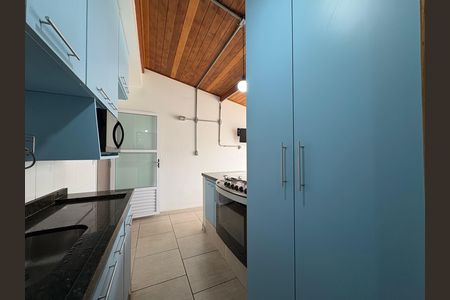 Apartamento para alugar com 92m², 2 quartos e 1 vagaCozinha