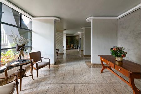 Apartamento à venda com 176m², 4 quartos e 1 vagaHall de entrada