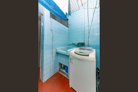 Apartamento à venda com 176m², 4 quartos e 1 vagaÁrea de Serviço