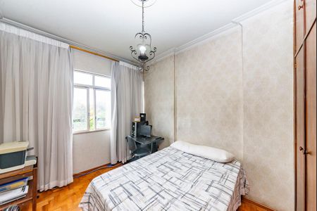 Apartamento à venda com 176m², 4 quartos e 1 vagaQuarto 2