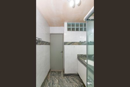 Apartamento à venda com 176m², 4 quartos e 1 vagaBanheiro Social