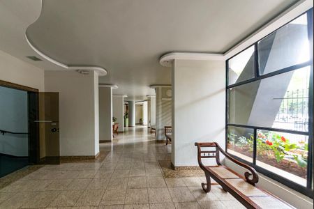 Apartamento à venda com 176m², 4 quartos e 1 vagaHall de entrada