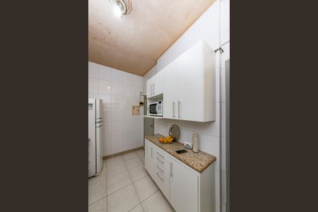 Apartamento à venda com 176m², 4 quartos e 1 vagaCozinha