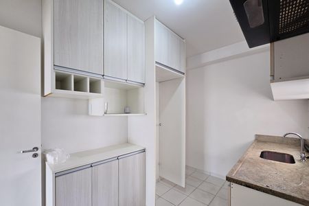 Apartamento para alugar com 107m², 3 quartos e 2 vagas Apartamento para alugar com 107m², 3 quartos e 2 vagasCozinha