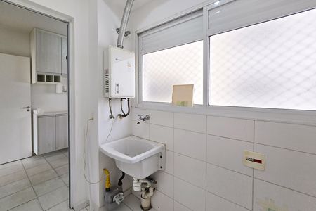 Apartamento para alugar com 107m², 3 quartos e 2 vagas Apartamento para alugar com 107m², 3 quartos e 2 vagasÁrea de Serviço