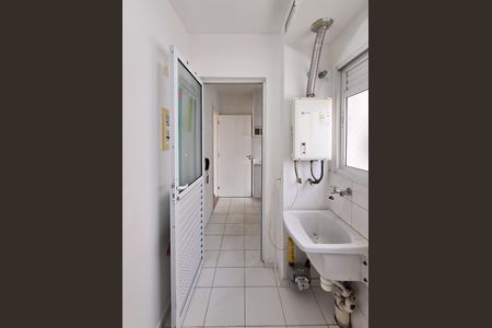 Apartamento para alugar com 107m², 3 quartos e 2 vagas Apartamento para alugar com 107m², 3 quartos e 2 vagasÁrea de Serviço