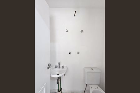 Apartamento para alugar com 107m², 3 quartos e 2 vagas Apartamento para alugar com 107m², 3 quartos e 2 vagasBanheiro de serviço