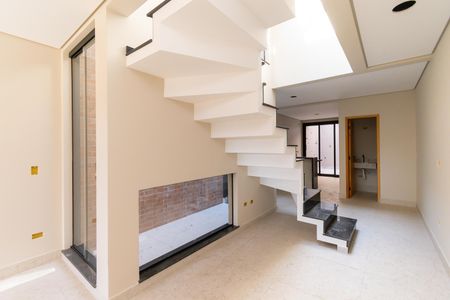 Casa à venda com 160m², 3 quartos e 2 vagasSala