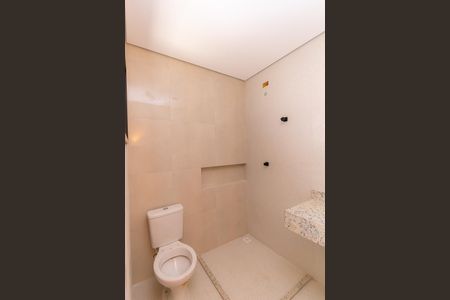 Casa à venda com 160m², 3 quartos e 2 vagasBanheiro da Suíte 1