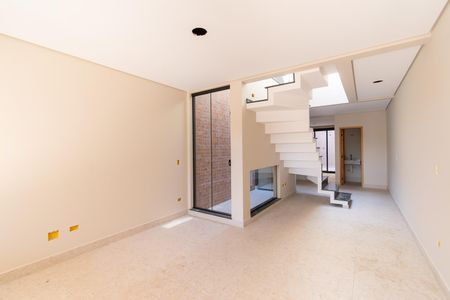 Casa à venda com 160m², 3 quartos e 2 vagasSala