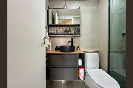 Apartamento à venda com 36m², 2 quartos e sem vaga Apartamento à venda com 36m², 2 quartos e sem vagaBanheiro