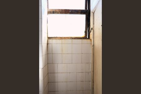 Apartamento à venda com 68m², 2 quartos e sem vaga Apartamento à venda com 68m², 2 quartos e sem vagaBanheiro de serviço