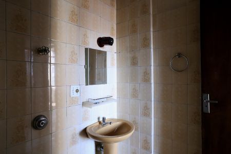 Apartamento à venda com 68m², 2 quartos e sem vaga Apartamento à venda com 68m², 2 quartos e sem vagaBanheiro