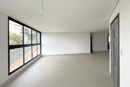 Apartamento à venda com 120m², 3 quartos e 2 vagasSala