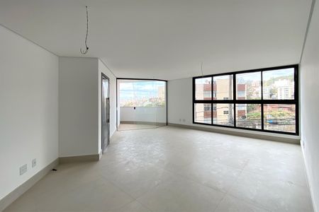 Sala de apartamento à venda com 3 quartos, 120m² em Santa Lúcia, Belo Horizonte