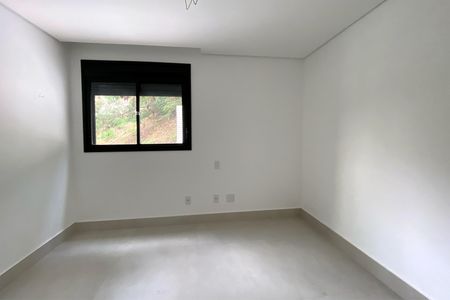 Apartamento à venda com 120m², 3 quartos e 2 vagasSemi suíte 1