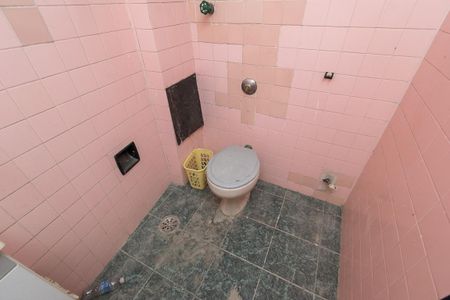 Apartamento à venda com 85m², 2 quartos e sem vagaBanheiro