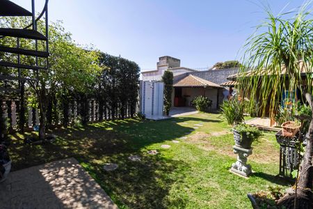 Casa para alugar com 463m², 3 quartos e 10 vagasQuintal