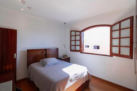 Casa para alugar com 463m², 3 quartos e 10 vagasQuarto 1