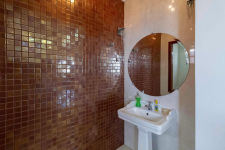 Casa para alugar com 463m², 3 quartos e 10 vagasLavabo