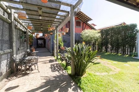 Casa para alugar com 463m², 3 quartos e 10 vagasQuintal