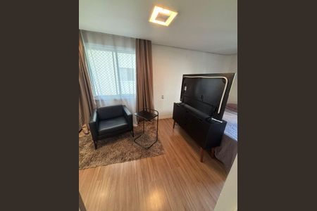 Quarto de apartamento para alugar com 2 quartos, 74m² em Vila Olímpia, São Paulo