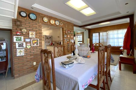 Sala de casa à venda com 5 quartos, 360m² em Renascença, Belo Horizonte