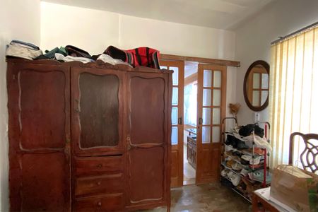 Casa à venda com 360m², 5 quartos e 3 vagas Casa à venda com 360m², 5 quartos e 3 vagasQuarto 3