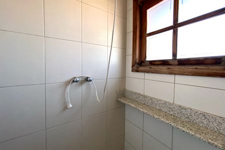 Casa à venda com 360m², 5 quartos e 3 vagas Casa à venda com 360m², 5 quartos e 3 vagasBanheiro da Suíte 1