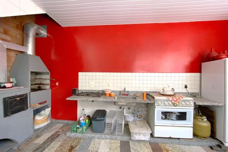 Casa à venda com 360m², 5 quartos e 3 vagas Casa à venda com 360m², 5 quartos e 3 vagasEspaço Gourmet