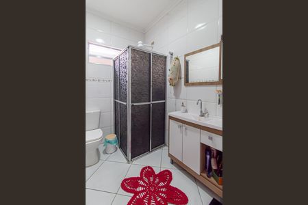 Casa à venda com 200m², 2 quartos e 3 vagasBanheiro