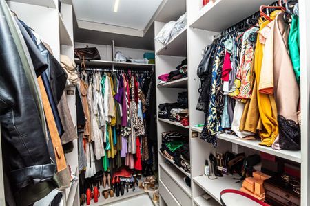 Apartamento à venda com 158m², 3 quartos e 3 vagasCloset do Quarto