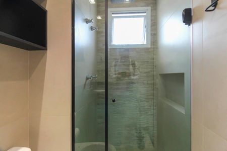 Apartamento à venda com 58m², 2 quartos e 1 vaga Apartamento à venda com 58m², 2 quartos e 1 vagaBanheiro da Suíte