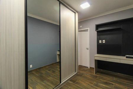 Apartamento à venda com 58m², 2 quartos e 1 vaga Apartamento à venda com 58m², 2 quartos e 1 vagaSuite