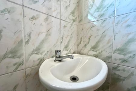 Casa à venda com 186m², 3 quartos e 2 vagasBanheiro de serviço