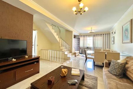 Sala de casa à venda com 3 quartos, 186m² em Parque Jabaquara, São Paulo