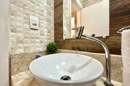 Casa à venda com 186m², 3 quartos e 2 vagasLavabo