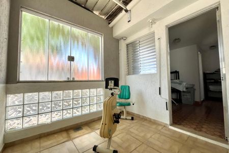 Casa à venda com 186m², 3 quartos e 2 vagasÁrea externa