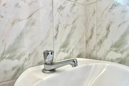 Casa à venda com 186m², 3 quartos e 2 vagasBanheiro de serviço