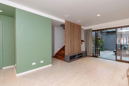 Sala de casa de condomínio à venda com 4 quartos, 452m² em Jardim Cordeiro, São Paulo