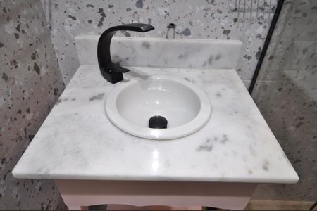 Banheiro - torneira de kitnet/studio à venda com 1 quarto, 26m² em Tucuruvi, São Paulo