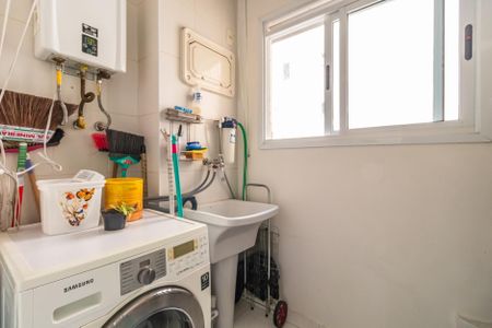 Apartamento à venda com 61m², 2 quartos e 1 vagaÁrea de Serviço