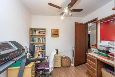 Casa para alugar com 300m², 3 quartos e 3 vagas Casa para alugar com 300m², 3 quartos e 3 vagasQuarto 2