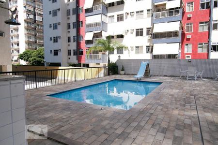Apartamento à venda com 107m², 3 quartos e 1 vagaPiscina