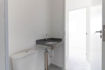 Apartamento à venda com 37m², 2 quartos e sem vagaBanheiro