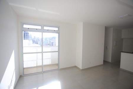 Sala de apartamento para alugar com 2 quartos, 57m² em Buritis, Belo Horizonte