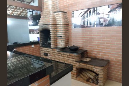 Casa de condomínio à venda com 350m², 5 quartos e 2 vagasCozinha